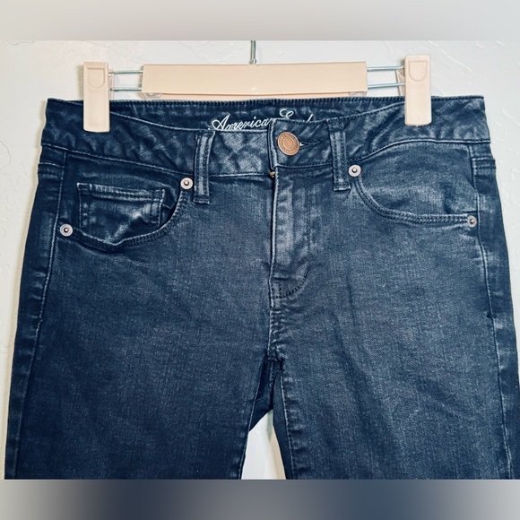 *American Eagle Outfitters Jeans Stretch Dark Denim Wash SZ 6 - Picture 2 of 13